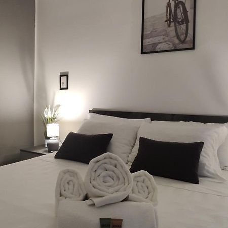 Milan 3Suites Екстер'єр фото